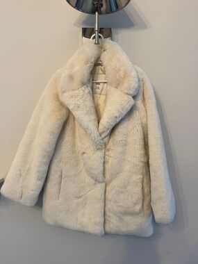 abercrombie kids Cream Faux Fur Teddy Jacket